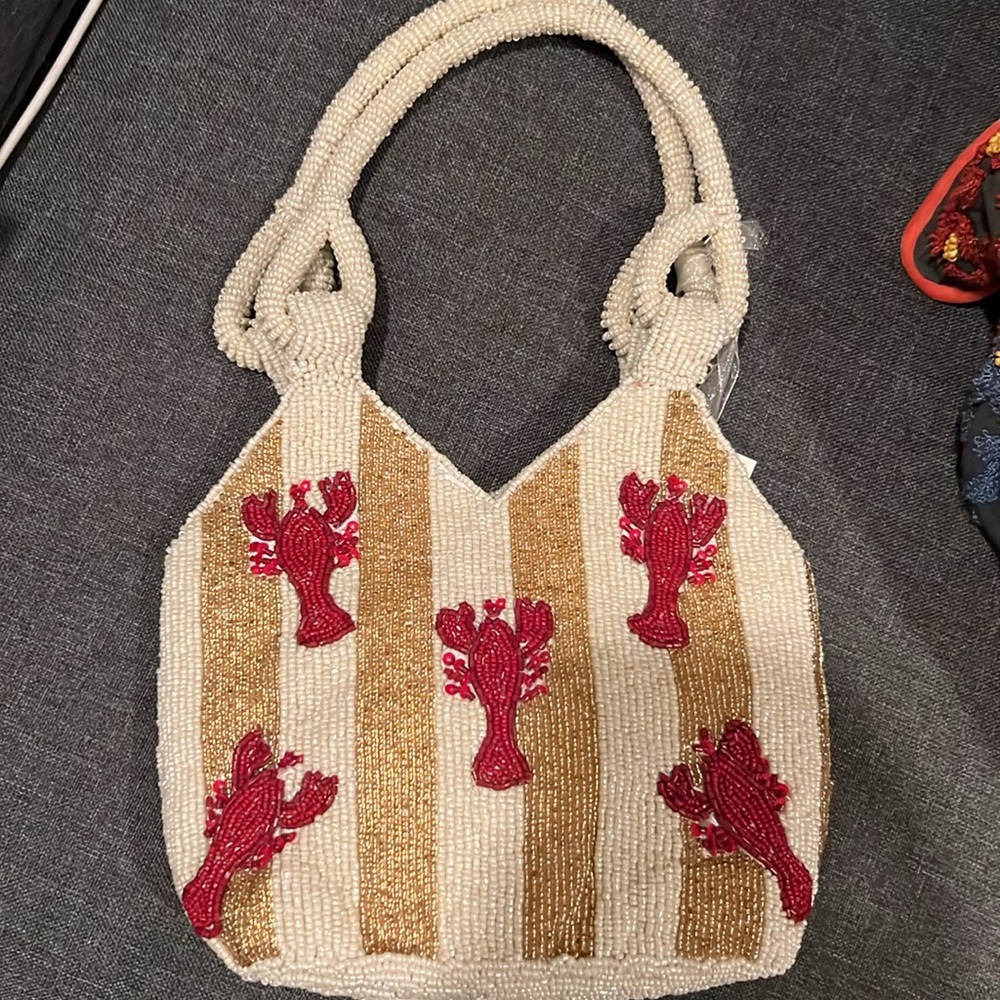 Hand-Beaded White & Gold Lobster Shoulder Bag